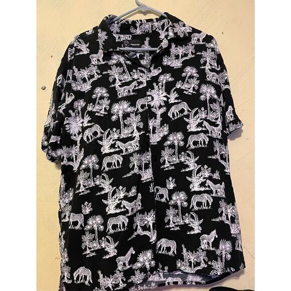 Men’s Original Use Zebra Print All Over Rayon Button up Shirt XL - Picture 1 of 8